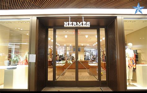 Hermes stores in Waikiki